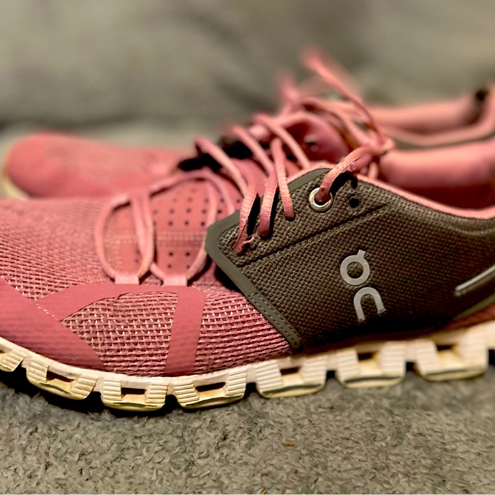 Women’s size 9 on cloud shoes